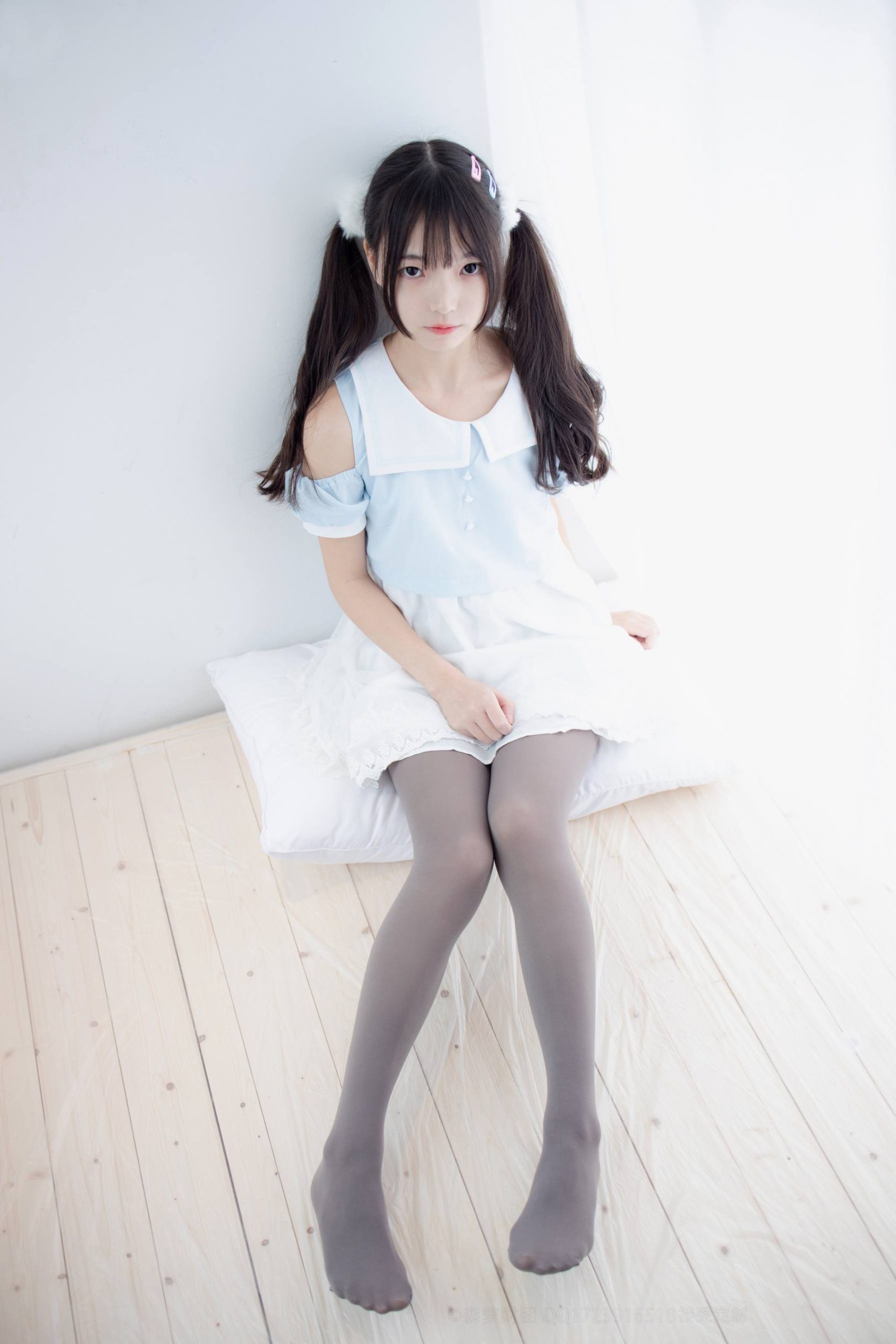 图片[2]-超级甜美的灰丝小姑娘【86P】20005-七七小屋