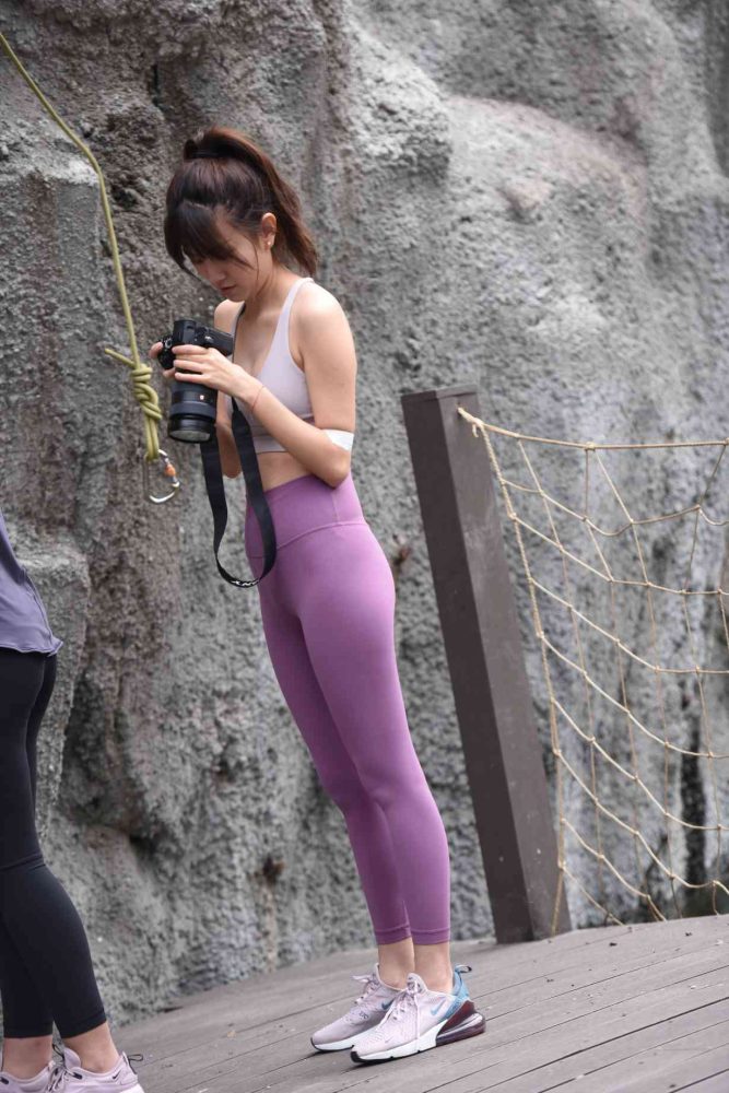 香芋色瑜伽裤高马尾女孩【111P】04039-七七小屋