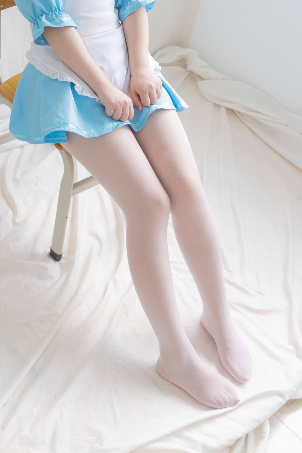 图片[5]-女仆装白丝女孩【43P】20014-七七小屋
