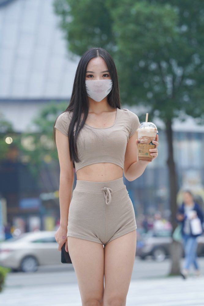 J2027 417P5V-14.9GB-七七小屋