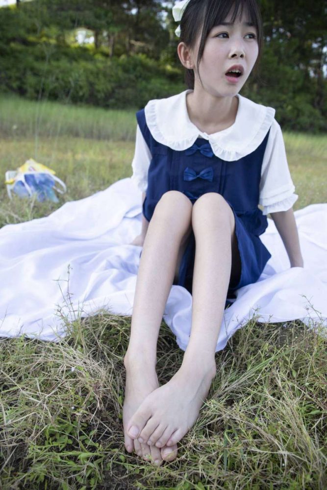 非常甜美的牛仔裙女孩【226P】20021-七七小屋