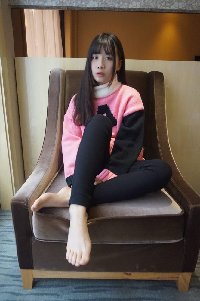 齐刘海的长发女孩【70P】20016-七七小屋