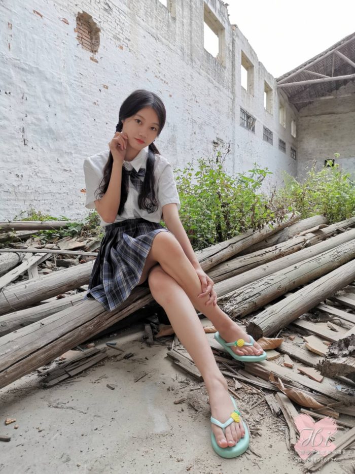 可爱的百褶裙双马尾女孩【167P】20029-七七小屋