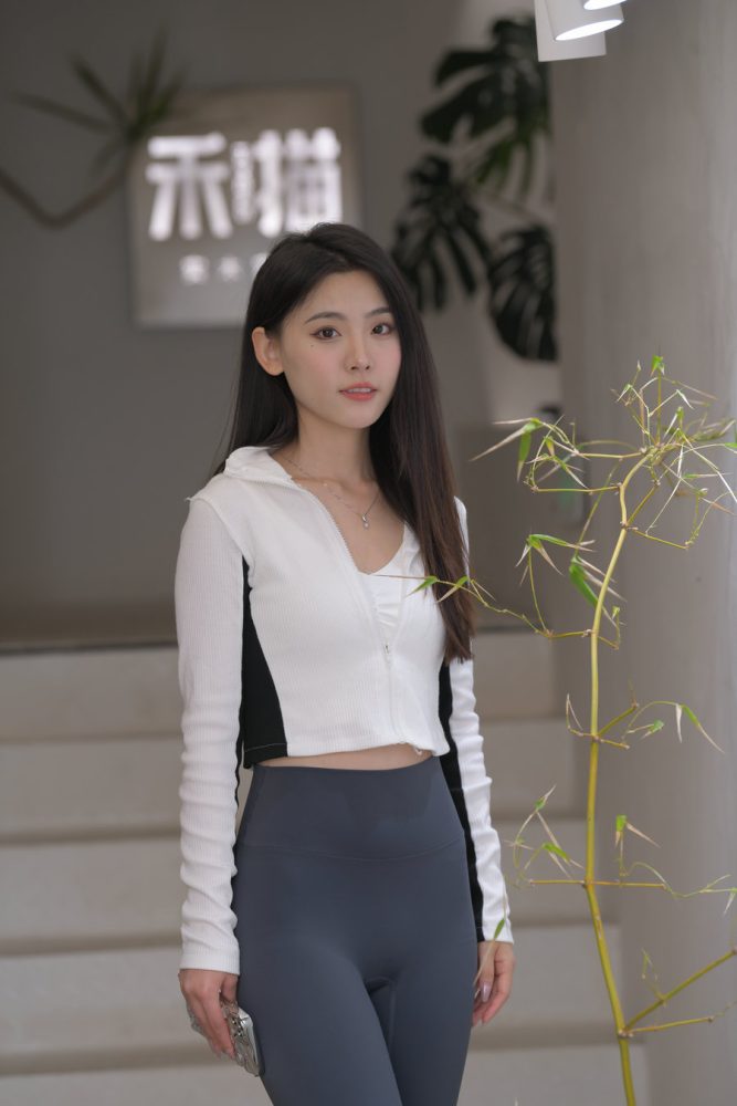 好漂亮的瑜伽裤女孩 J3431 621P-13.4GB-七七小屋