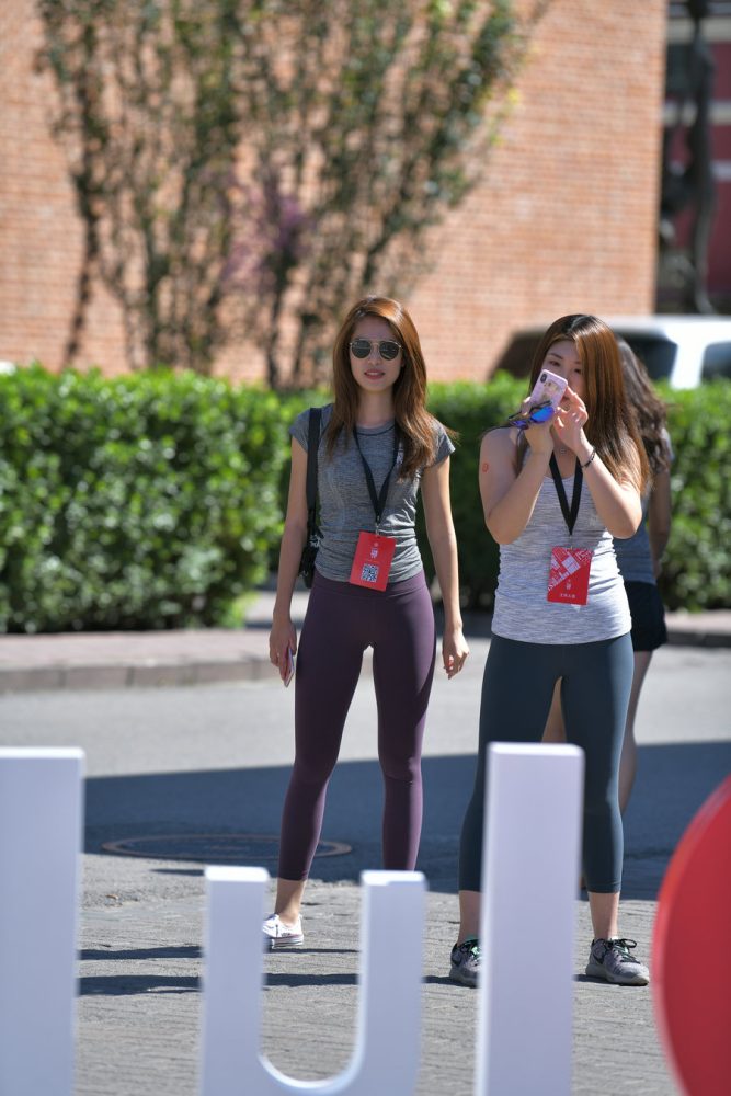 紫色瑜伽裤墨镜导游J4604 27P-336MB-七七小屋