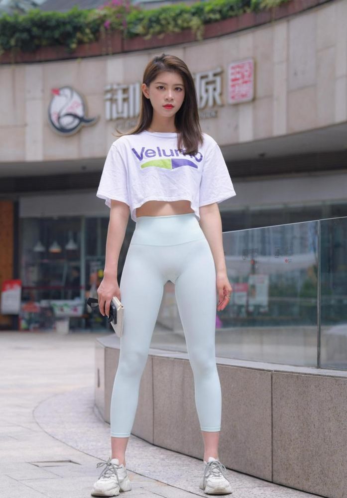 图片[1]-这个瑜伽裤女孩真的很漂亮 J1960 815P1V-28.9GB-七七小屋