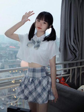 图片[6]-网格丝袜的清纯双马尾小姑娘-七七小屋